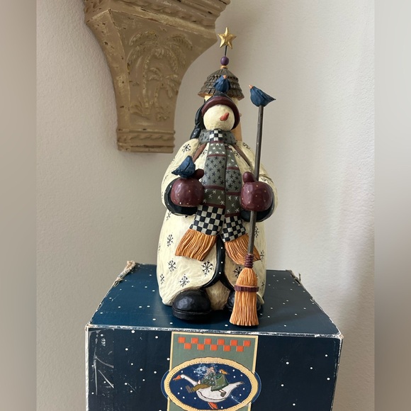 Williraye Studio WW2614 Santa Snowman Holding Broom and Bluebird. 12” 1999 HTF - Picture 1 of 12